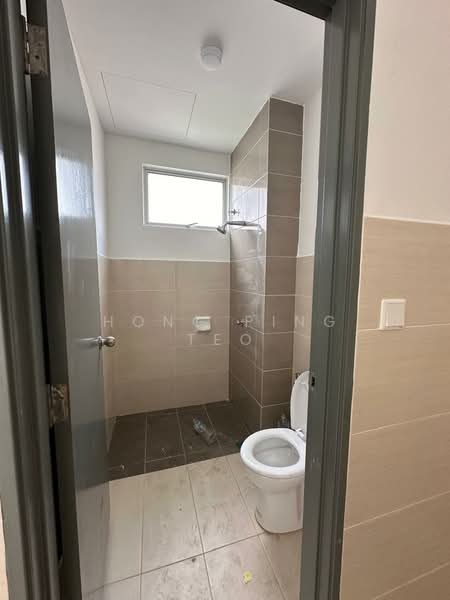 Terraced House for Rent in Beranang (Selangor) - Hong Ping Teo - Bathroom - PropertyGuru.com.my