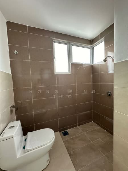 Terraced House for Rent in Beranang (Selangor) - Hong Ping Teo - Bathroom - PropertyGuru.com.my