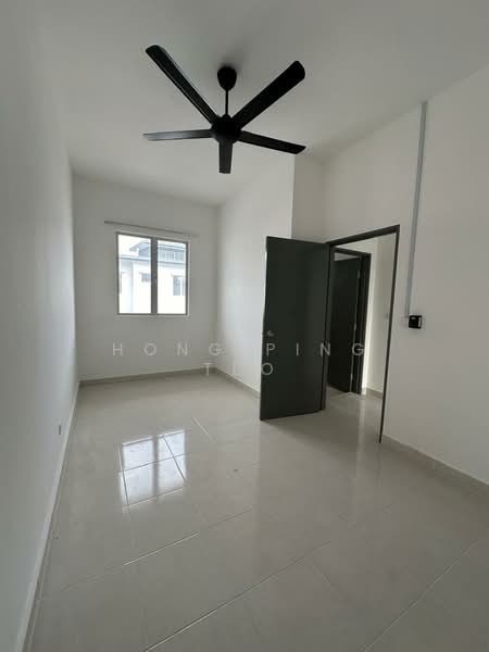 Terraced House for Rent in Beranang (Selangor) - Hong Ping Teo - Bedroom - PropertyGuru.com.my