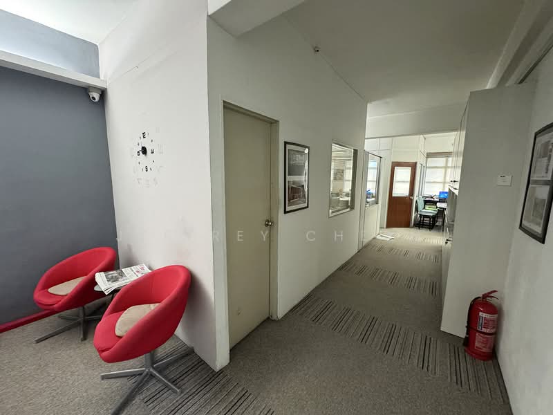 Shop for Sale in Bandar Sri Damansara (Selangor) - Jeffrey Cheah - Corridor - PropertyGuru.com.my