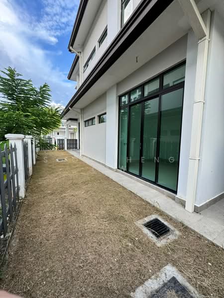 Rumah Kluster untuk Dijual di Eco Majestic (Semenyih) - Soon Sheng Law - Exterior - PropertyGuru.com.my