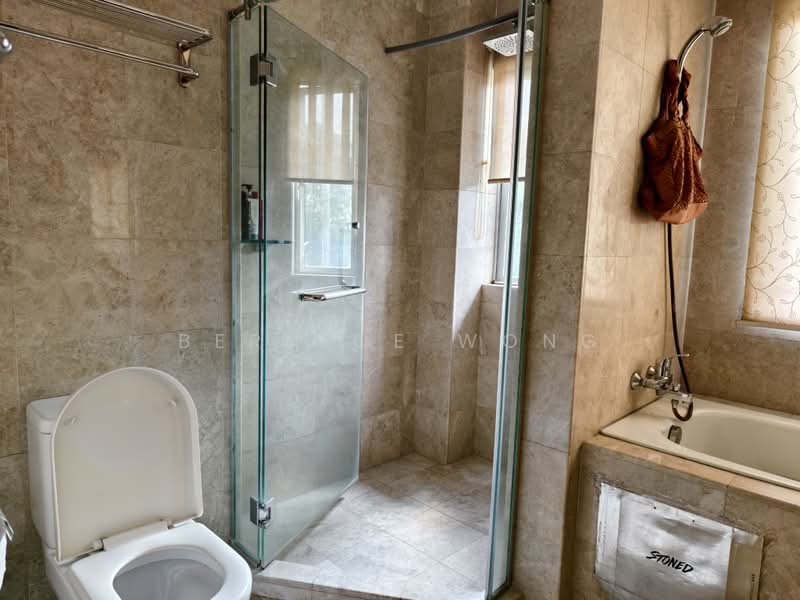 Semi-Detached House for Sale in Sierramas (Sungai Buloh) - Bernice Wong - Bathroom - PropertyGuru.com.my