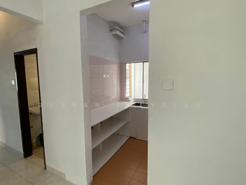 Apartment for Rent at Pangsapuri Lotus (Teratai) - Rubban Thayalan - PropertyGuru.com.my