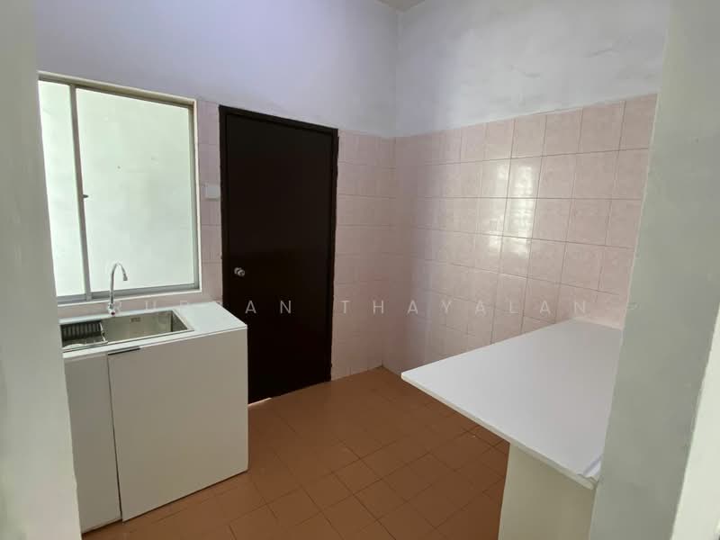 Apartment for Rent at Pangsapuri Lotus (Teratai) - Rubban Thayalan - PropertyGuru.com.my