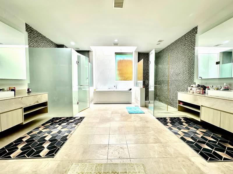 Rumah Berkembar untuk Dijual di Pju 3 (Tropicana) - Vincent Liaw - Bathroom - PropertyGuru.com.my