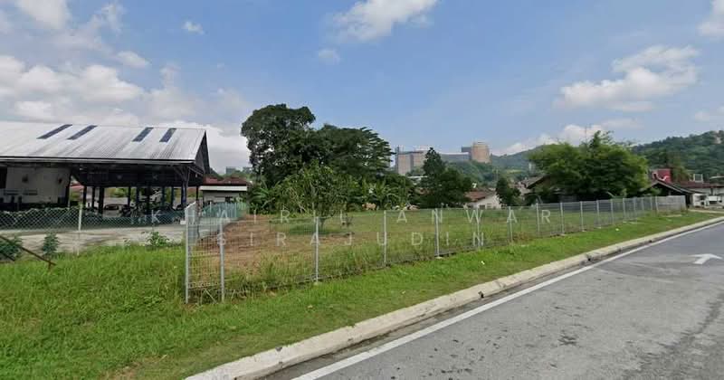 Commercial Land for Sale in Kampung Sungai Penchala (Sungai Penchala) - Khairil Anwar Sirajudin - Exterior - PropertyGuru.com.my