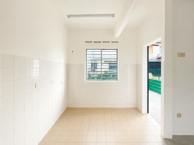 Rumah Teres 2 Tingkat untuk Dijual di Taman Banting Baru (Banting) - Hairi Halim - PropertyGuru.com.my
