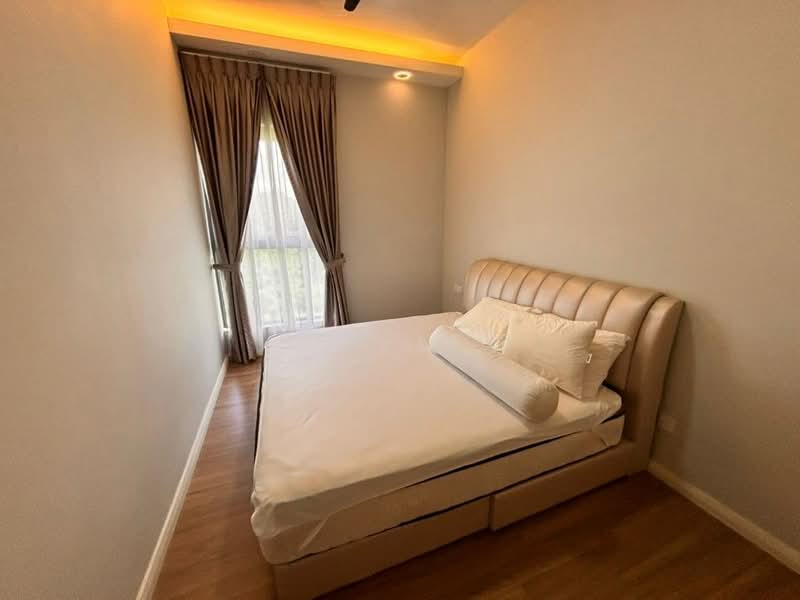 Pangsapuri untuk Disewa di Senibong Cove - The WaterEdge Residences - Ben Lee - Bedroom - PropertyGuru.com.my