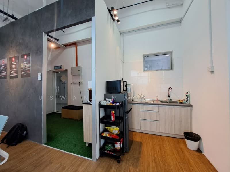 Office for Rent in Chow Kit (KL City Centre) - Uswani Mazuwan - Kitchen - PropertyGuru.com.my