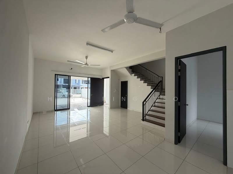 Terraced House for Rent in Hulu Langat (Selangor) - Hong Ping Teo - Living Room - PropertyGuru.com.my