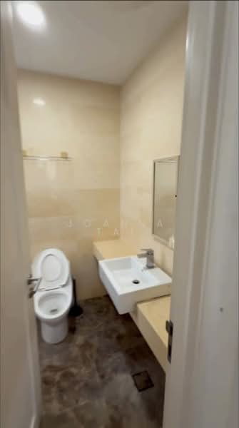 Servis Apartment untuk Disewa di TriTower Residence @ Johor Bahru Sentral - Joanna Tai - Bathroom - PropertyGuru.com.my