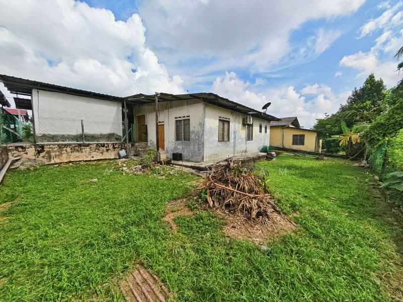 Residential Land for Sale in Johor Bahru (Johor) - AIRUL NIZAM - Exterior - PropertyGuru.com.my