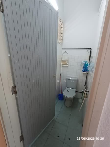 Rumah Teres 1 Tingkat untuk Dijual di Bayan Lepas (Penang) - Li Fang - Bathroom - PropertyGuru.com.my
