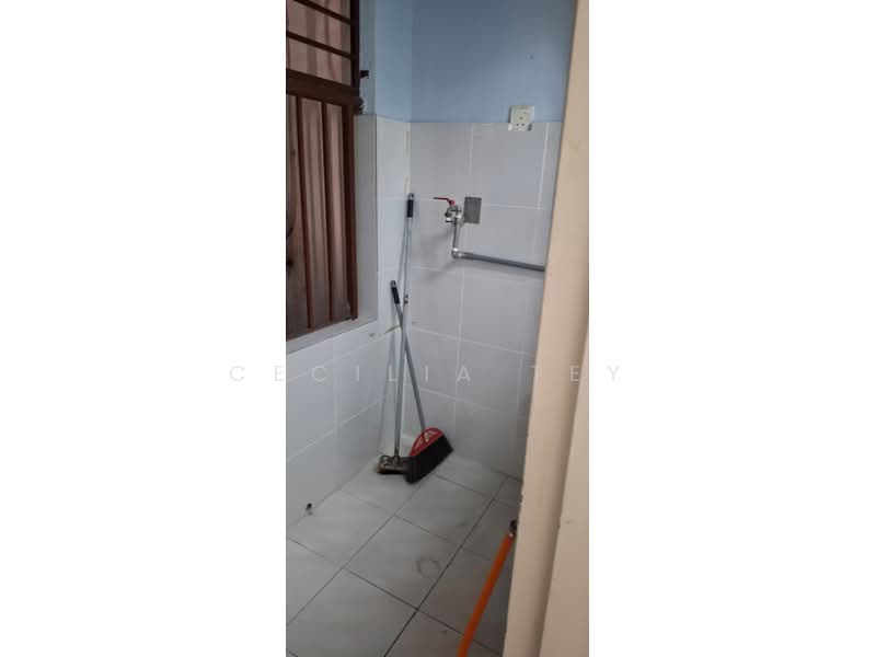 Apartment for Rent at Putra Suria Residence - Cecilia Tey - PropertyGuru.com.my
