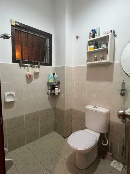 2-storey Terraced House for Sale in Johor Bahru (Johor) - Annie Low - Bathroom - PropertyGuru.com.my