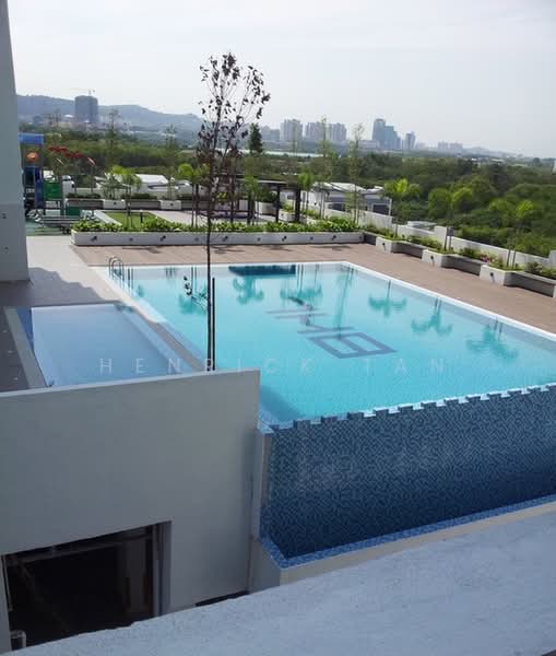 Kondominium untuk Disewa di Riverdale @ Usj One Park - Henrick Tan - Pool - PropertyGuru.com.my