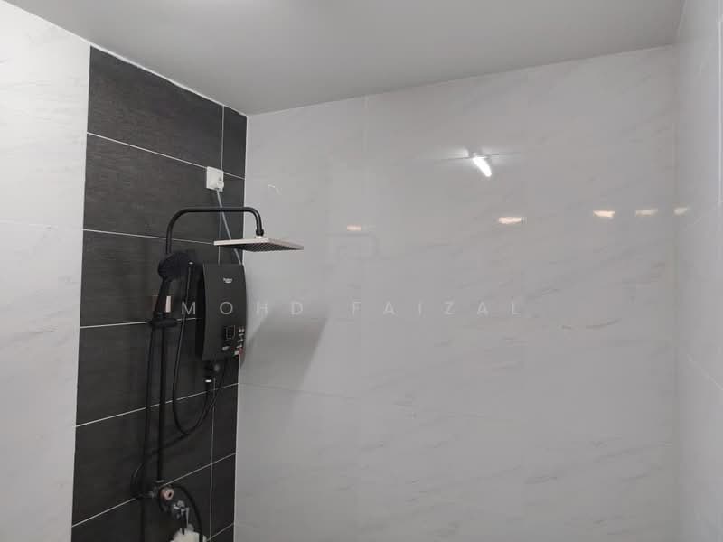 2-storey Terraced House for Sale in Port Dickson (Negeri Sembilan) - Mohd Faizal - Bathroom - PropertyGuru.com.my