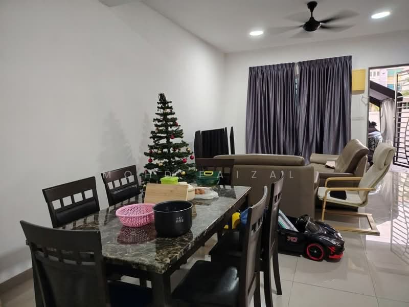 2-storey Terraced House for Sale in Port Dickson (Negeri Sembilan) - Mohd Faizal - Living Room - PropertyGuru.com.my