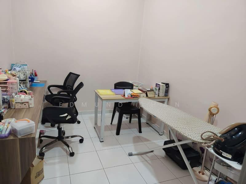 Rumah Kluster untuk Disewa di Kota Masai (Pasir Gudang) - Edmund Chan - Study - PropertyGuru.com.my