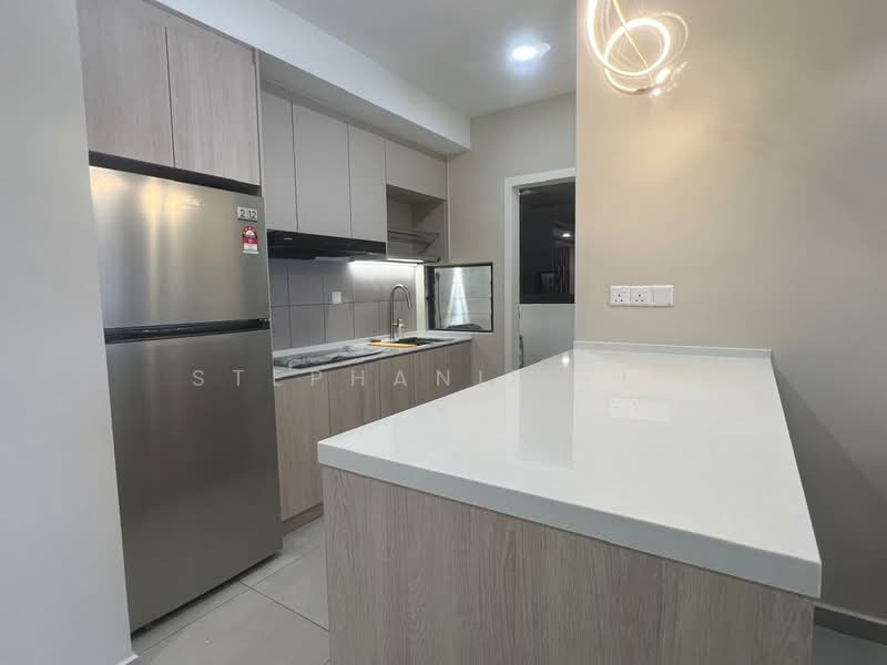 Servis Apartment untuk Disewa di D'Ivo - Stephanie YIP - Kitchen - PropertyGuru.com.my