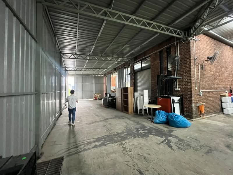 Kilang untuk Disewa di Seksyen U3 (Shah Alam) - Eugene Yap - Interior - PropertyGuru.com.my