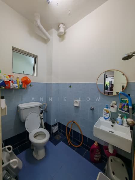 2-storey Terraced House for Sale in Bandar Indahpura (Kulai) - Annie Low - Bathroom - PropertyGuru.com.my