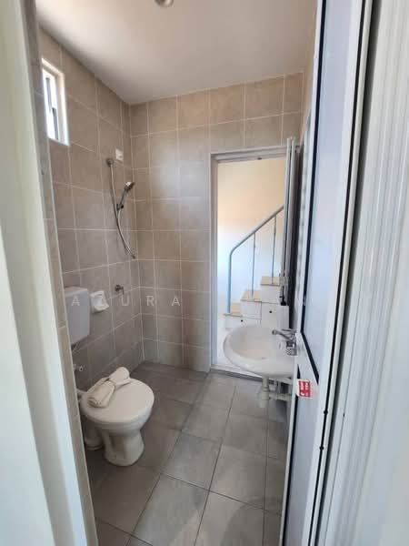 Rumah Teres 2 Tingkat untuk Dijual di Sungai Petani (Kedah) - Azura Ghani - Bathroom - PropertyGuru.com.my