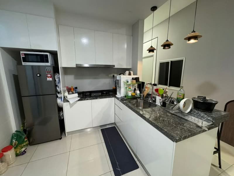 Servis Apartment untuk Disewa di Sapphire Paradigm - Eugene Yap - Kitchen - PropertyGuru.com.my