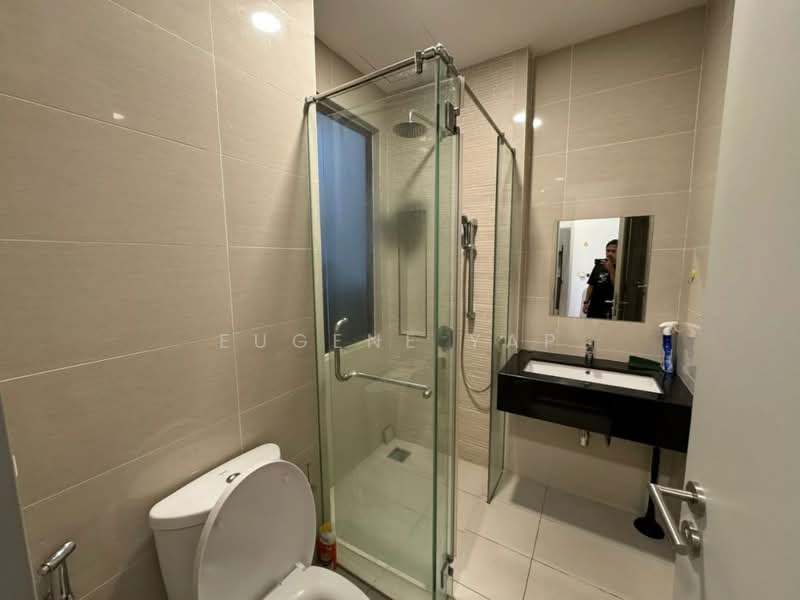 Servis Apartment untuk Disewa di Sapphire Paradigm - Eugene Yap - Bathroom - PropertyGuru.com.my