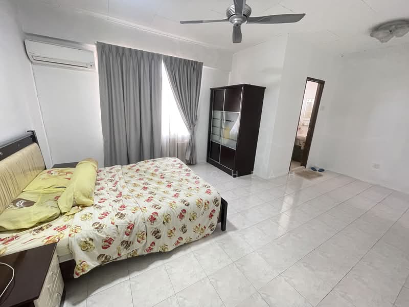 Rumah Teres 2 Tingkat untuk Dijual di Taman Idaman (Simpang Ampat) - Mindy Cheah - Bedroom - PropertyGuru.com.my
