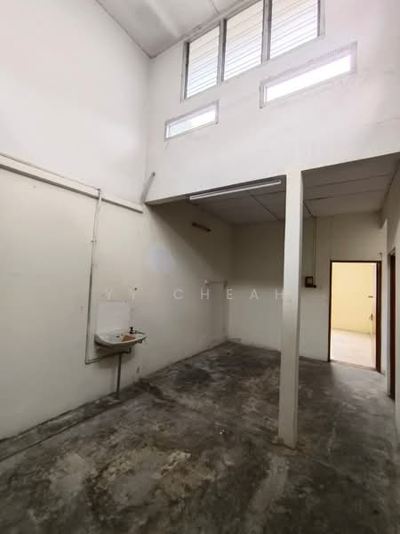 1-storey Terraced House for Sale in Taman Canning (Ipoh) - YY Cheah - Interior - PropertyGuru.com.my