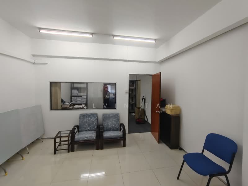 Kedai / Pejabat untuk Dijual di Bukit Rahman Putra (Sungai Buloh) - Calvin Tan - Interior - PropertyGuru.com.my