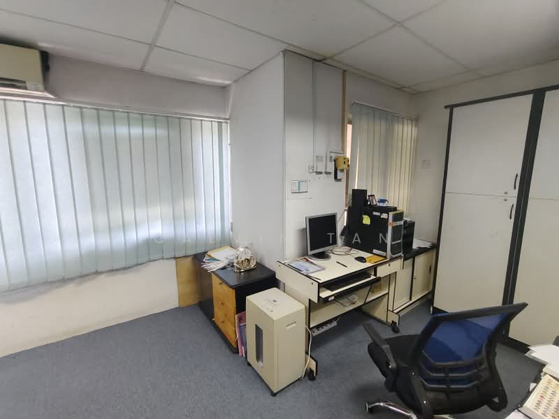 Kedai / Pejabat untuk Dijual di Bukit Rahman Putra (Sungai Buloh) - Calvin Tan - Interior - PropertyGuru.com.my