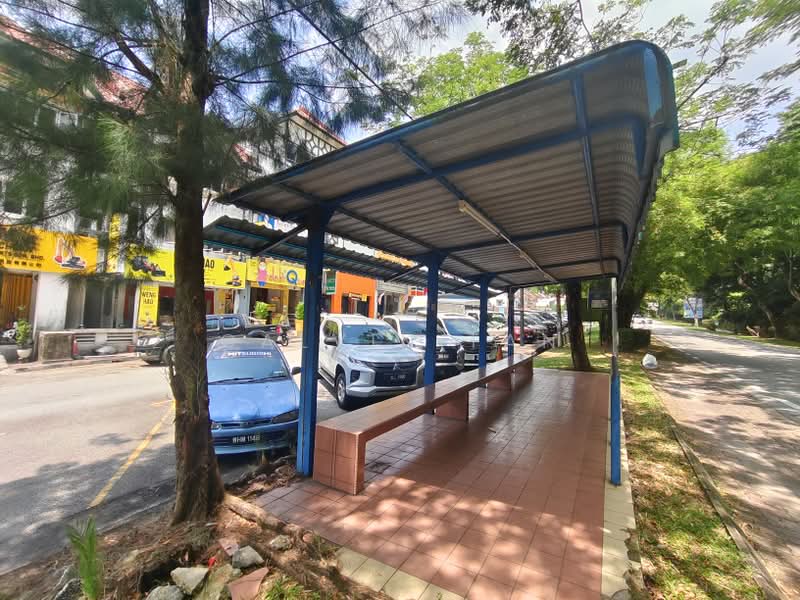 Kedai / Pejabat untuk Dijual di Bukit Rahman Putra (Sungai Buloh) - Calvin Tan - Exterior - PropertyGuru.com.my