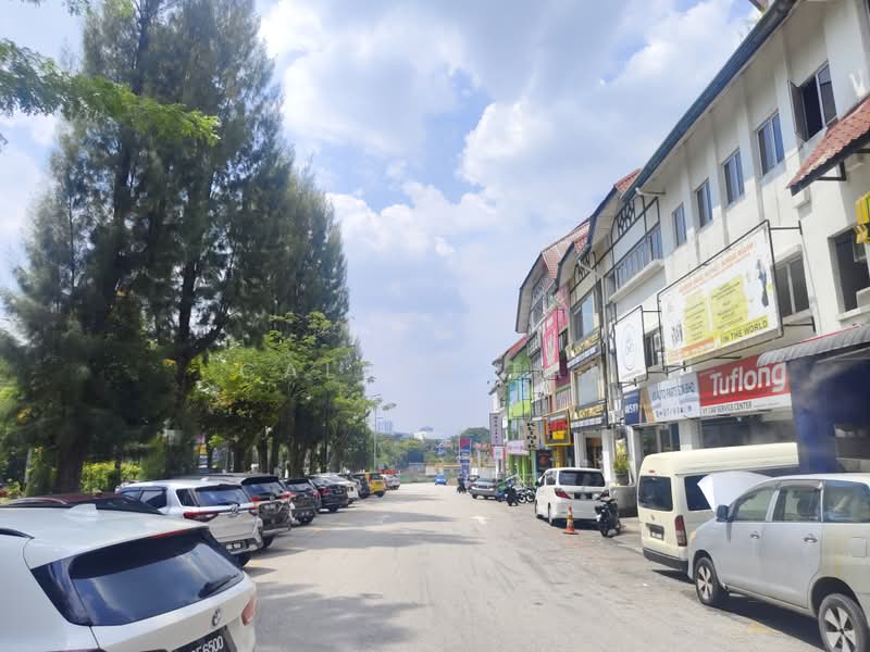 Kedai / Pejabat untuk Dijual di Bukit Rahman Putra (Sungai Buloh) - Calvin Tan - Exterior - PropertyGuru.com.my