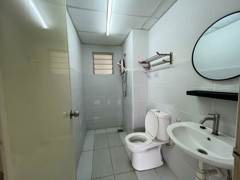 Apartment for Sale at Angsana Apartment - Wee . - Bathroom - PropertyGuru.com.my