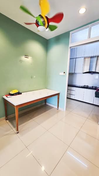 Condominium for Rent at Boulevard Condominium (BLVD) - Jerry Tan - Kitchen - PropertyGuru.com.my