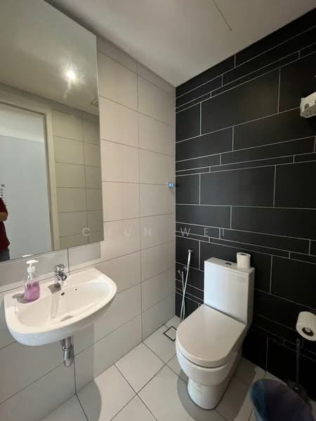 Servis Apartment untuk Disewa di Anggun Residences - Chun Wei - Bathroom - PropertyGuru.com.my