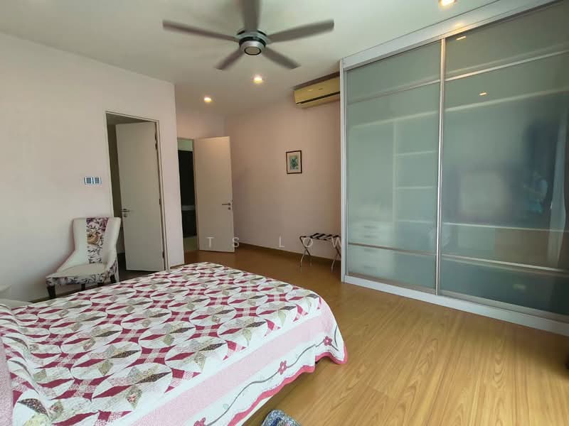 Kondominium untuk Dijual di The Park Residences 1 - TS Low - Bedroom - PropertyGuru.com.my