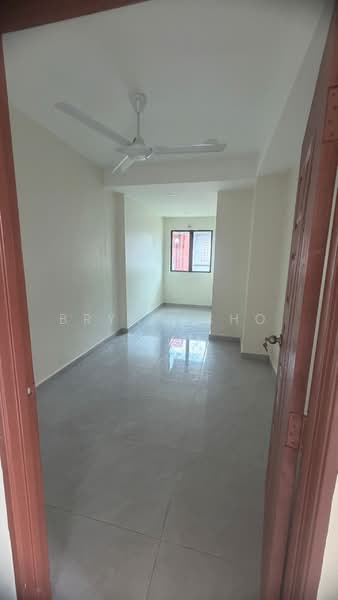 Rumah Teres 2 Tingkat untuk Dijual di Taman Prima Saujana (Kajang) - Bryan Cho - Interior - PropertyGuru.com.my