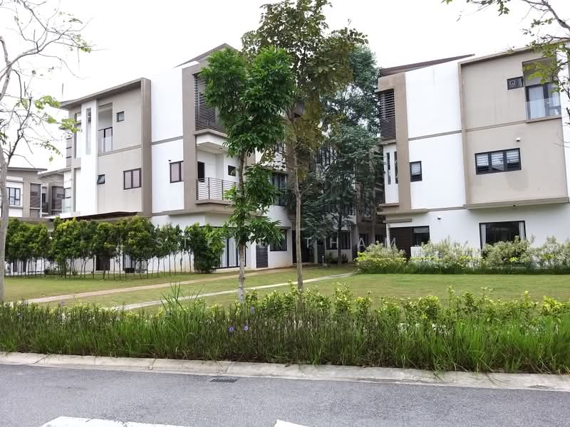 Rumah Bandar untuk Disewa di 16 Sierra (Puchong) - Steve Tham - Exterior - PropertyGuru.com.my