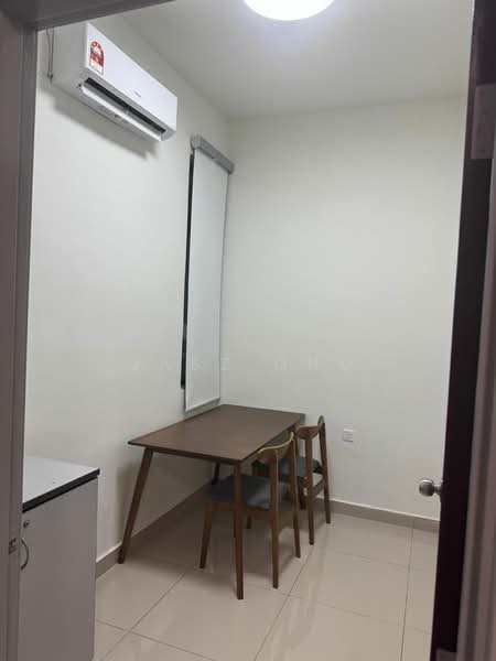 Service Residence for Rent at KSL Residence 2 @ Kangkar Tebrau - Jasz Ong - Dining Room - PropertyGuru.com.my
