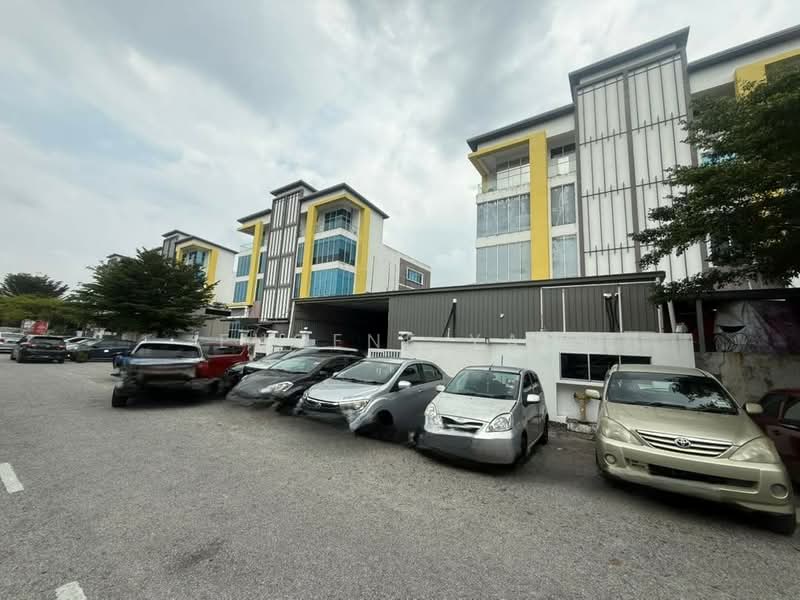 Semi-D Factory for Rent in Kawasan Perindustrian Desa Aman (Sungai Buloh) - Eugene Yap - Exterior - PropertyGuru.com.my