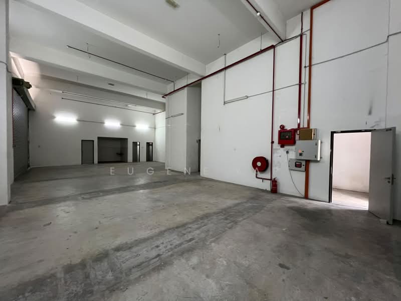Kilang Berkembar untuk Disewa di Kawasan Perindustrian Desa Aman (Sungai Buloh) - Eugene Yap - PropertyGuru.com.my