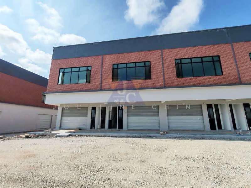 Shop for Rent in Kuantan (Pahang) - Joceline Chin - Exterior - PropertyGuru.com.my