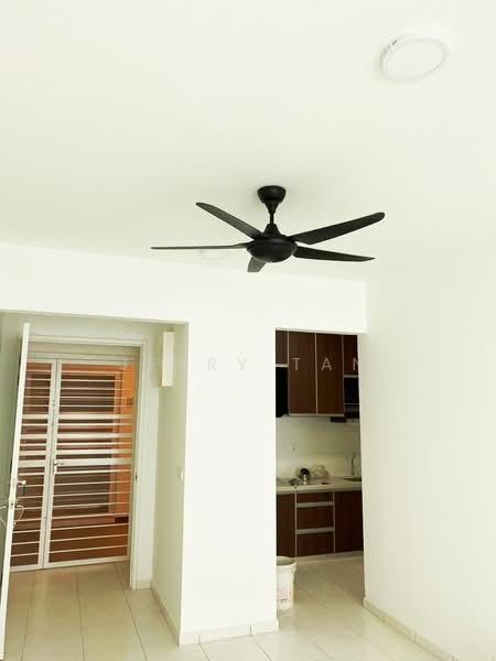 Kondominium untuk Disewa di i-Santorini - Jerry Tan - Kitchen - PropertyGuru.com.my
