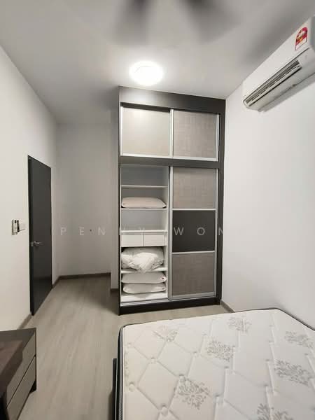 Kondominium untuk Disewa di The Hermington - Penny Wong - Bedroom - PropertyGuru.com.my
