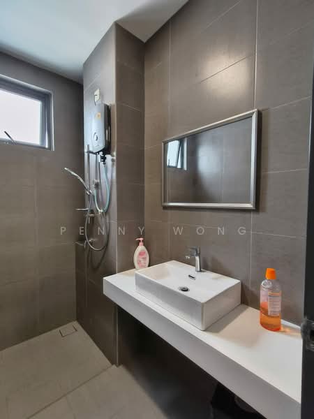 Kondominium untuk Disewa di The Hermington - Penny Wong - Bathroom - PropertyGuru.com.my