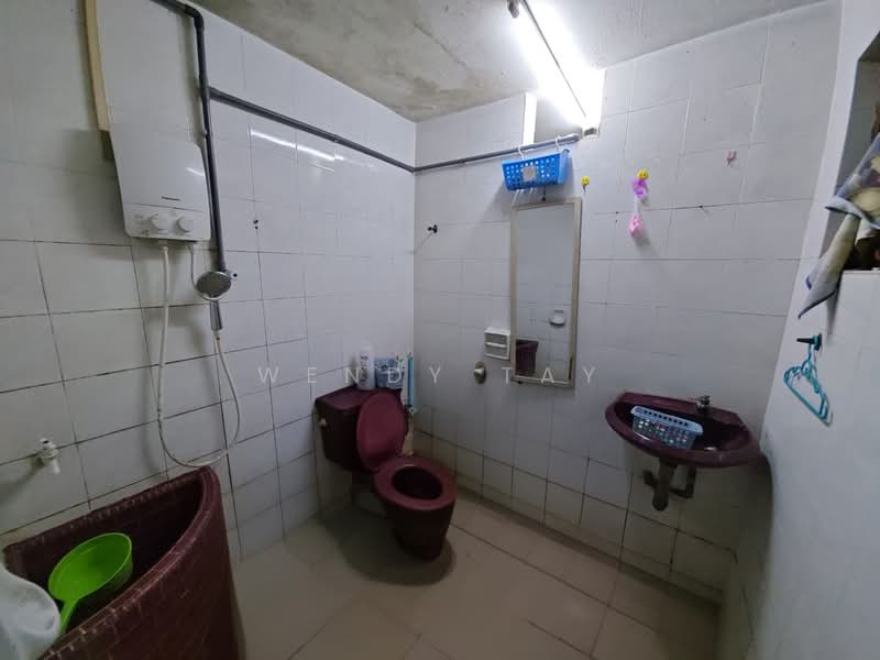 Rumah Teres untuk Dijual di Taman Century (Johor Bahru) - Wendy Tay - PropertyGuru.com.my
