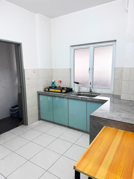 Condominium for Rent at The Spring - Jerry Tan - Kitchen - PropertyGuru.com.my